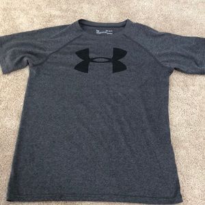 Under amour boys t-shirt